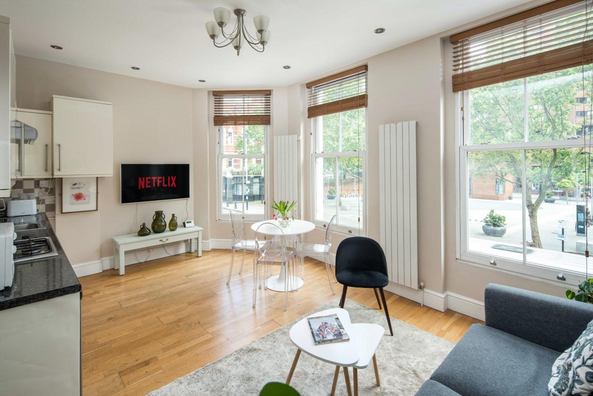 Chic 2-bedroom On The Kings Road, Chelsea *